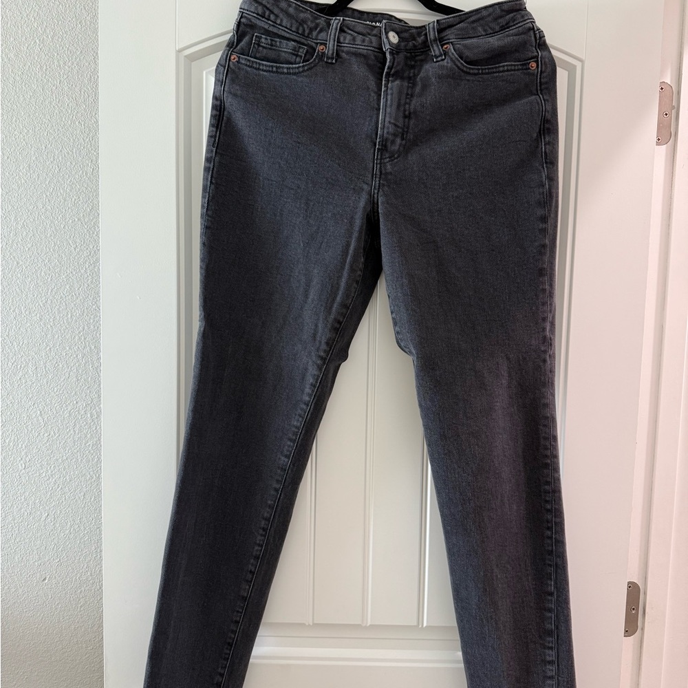 Classic Black Women's Jeans